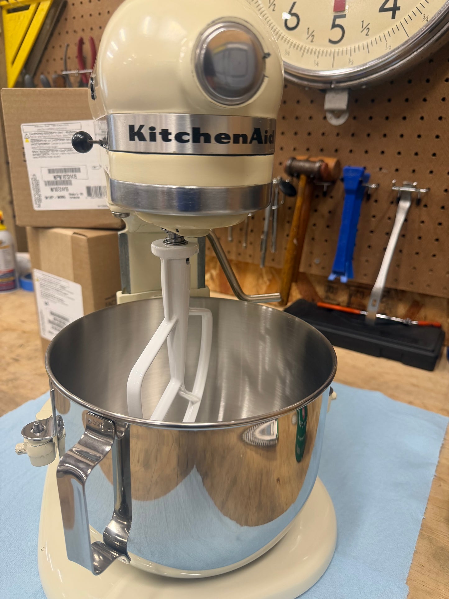 1983 Hobart-era K5SS - 5 Quart Bowl Lift Mixer (New Bowl & Accessories!)