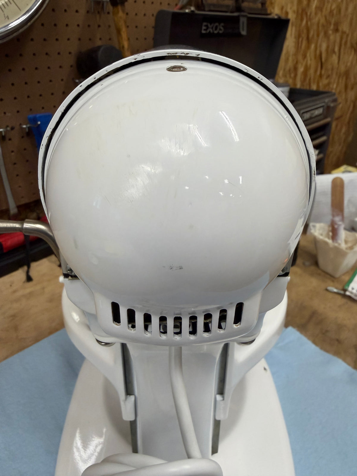 1977 Hobart K5-A: 5 Quart Bowl Lift Mixer