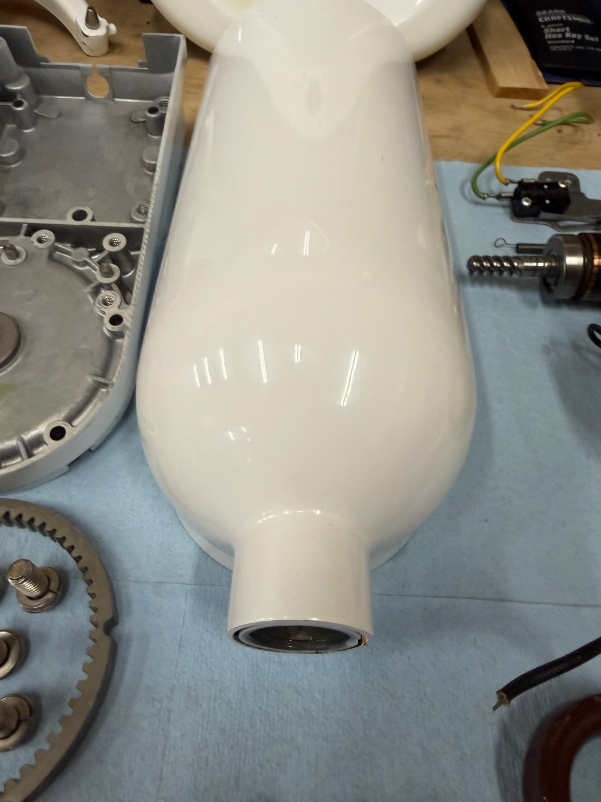 1977 Hobart K5-A: 5 Quart Bowl Lift Mixer