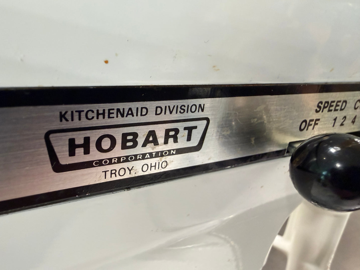 1978 Hobart K5-A: 5 Quart Bowl Lift Mixer
