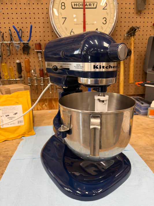 1983 Hobart-era K5SS - 5 Quart Bowl Lift Mixer