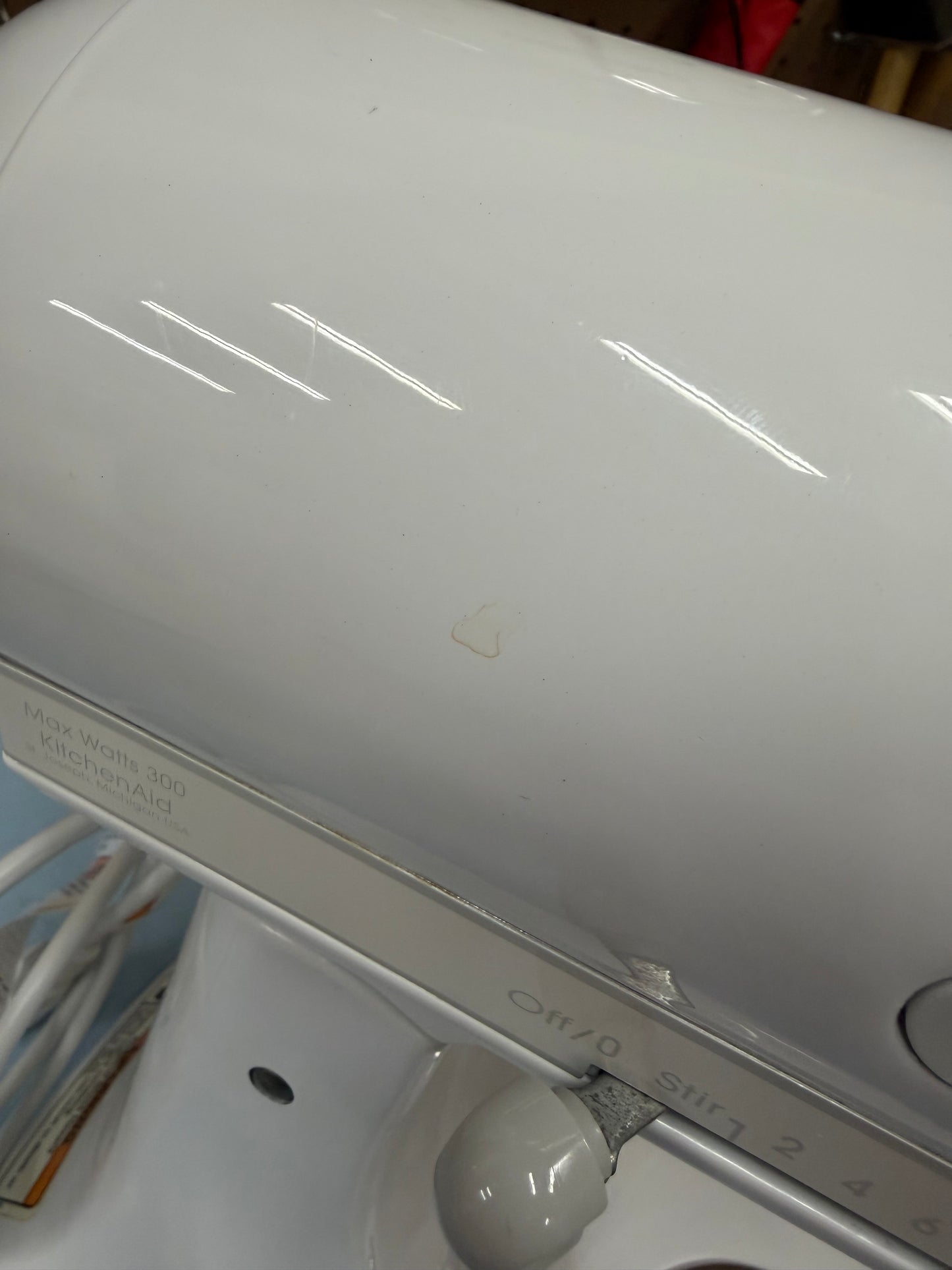 Ultra Power White-on-White (KSM90 - 001)