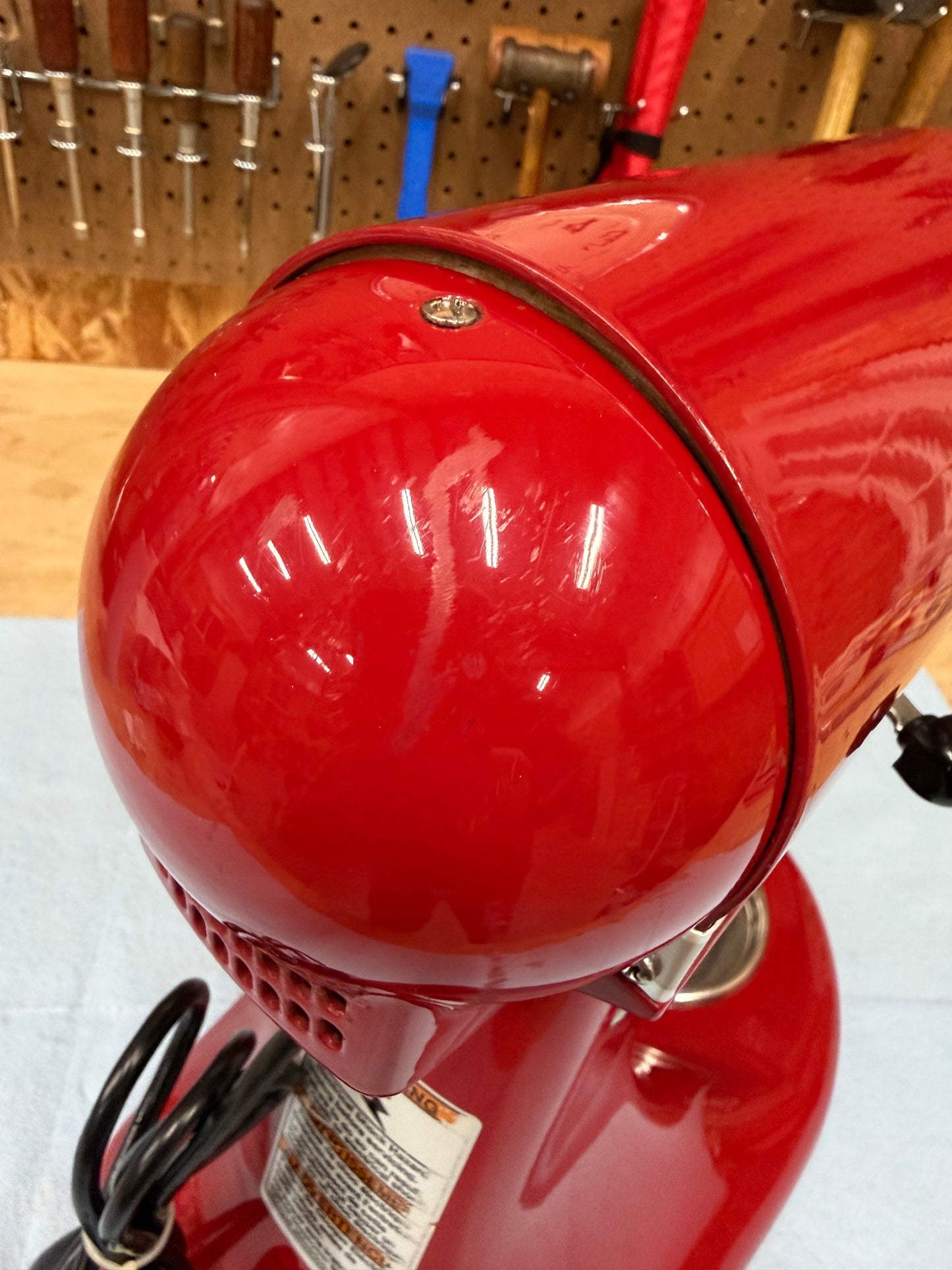 Empire Red Artisan (KSM150 - 001)