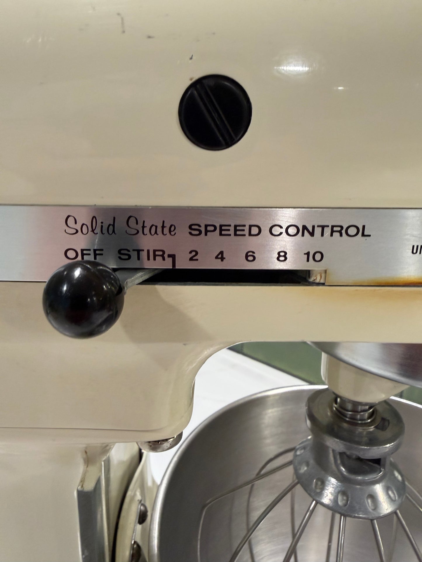 1983 Hobart-era K5SS - 5 Quart Bowl Lift Mixer