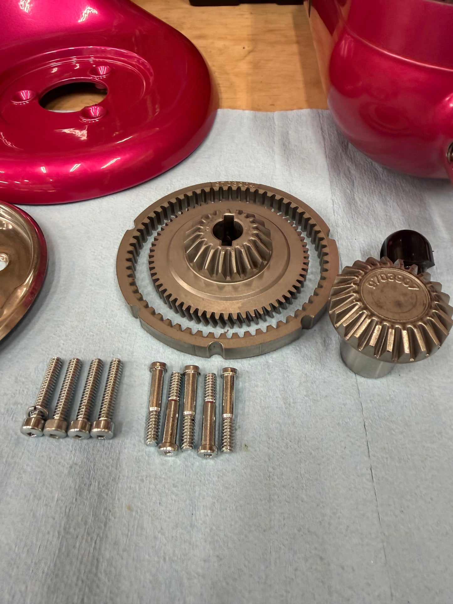 KitchenAid Artisan Design in Raspberry Ice